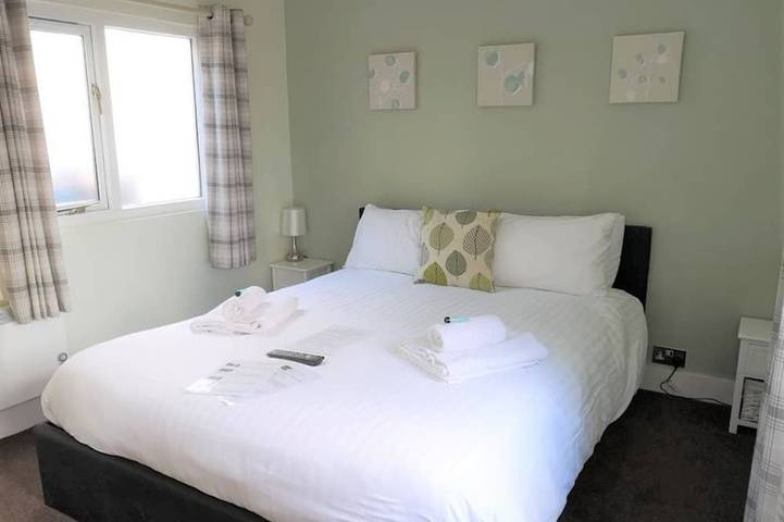 Chalet Cottages - Belle Cottage in Chiltern Hills