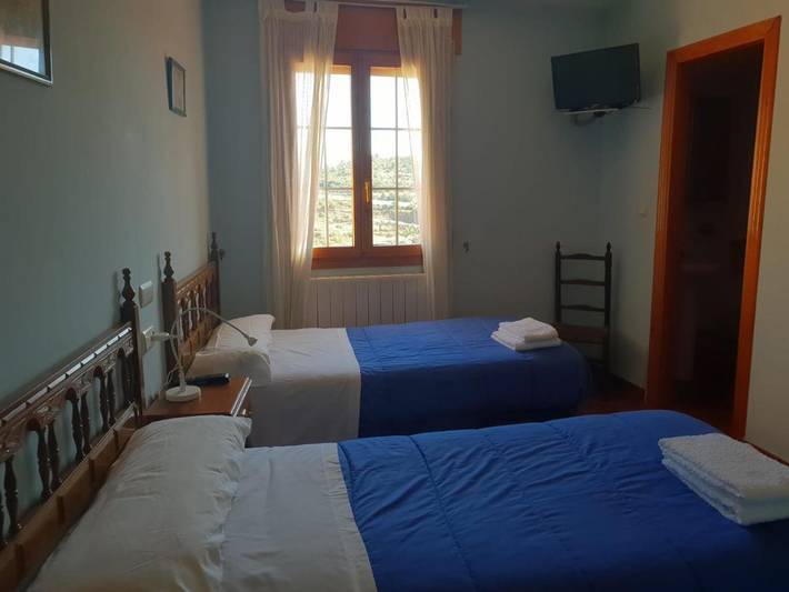 Location de vacances pour 13 personnes, avec balcon et vue à Aguero