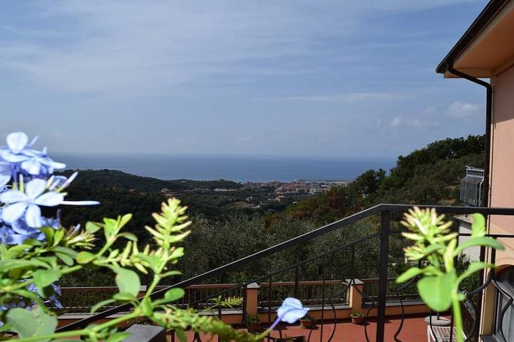 Villa für 6 Personen, mit Garten in Ligurien - 4