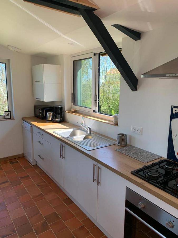 Two-Bedroom House in Champtoceaux, Région de Cholet