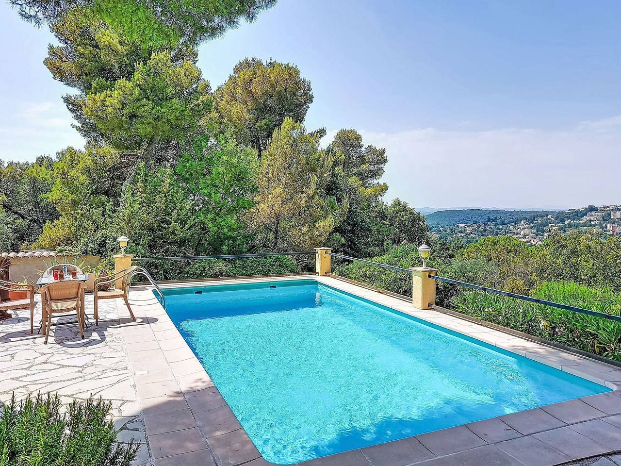 Grenouille - Grenouille 607.1 in Vence, Côte méditerranéenne (France)