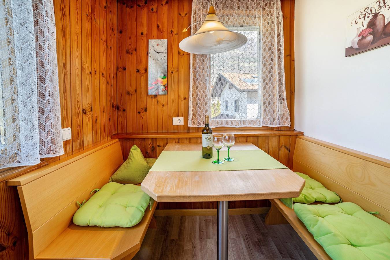 Ganze Wohnung, Ferienwohnung 'Typ B Haus Pöder' mit Bergblick, Gemeinschaftsgarten und Wlan in Naturns, Ortleralpen