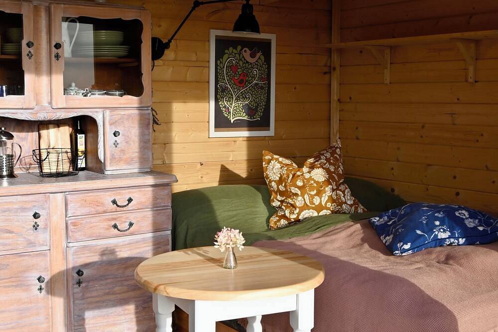 Hüttchen ganzjährig nutzbar mit Kamin & Sauna in Dargun, Mecklenburgische Seenplatte