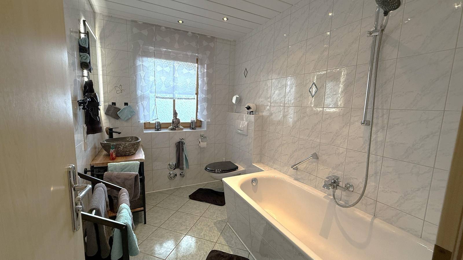 Ganze Ferienwohnung, Fewo 1 Schlafraum, Bad, Wc in Wallgau, Walchensee