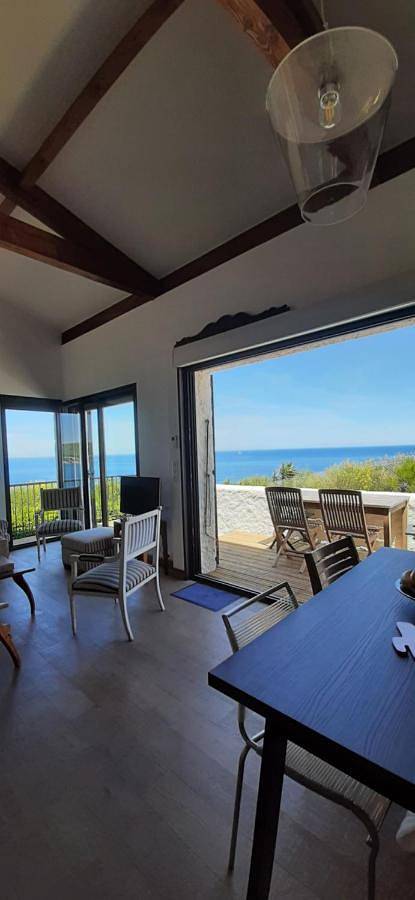 Villa pour 6 personnes, avec vue et terrasse