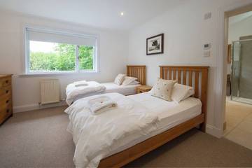 Glamping for 8 People in Loch Tay, Stirling region, Photo 3