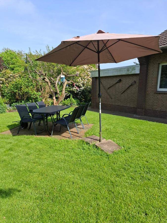 Ferienwohnung für 6 Personen, mit Terrasse und Garten sowie Ausblick in Stadland - 4