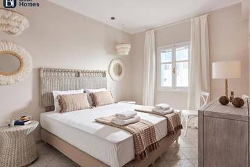 Villa for 8 People in Milos, Cyclades, Photo 1