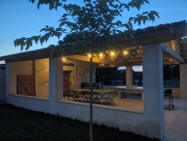 Gîte pour 11 personnes, avec jardin et terrasse - 1