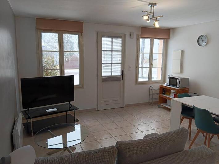 Gîte pour 5 personnes, avec vue à Neuilly-l'Évêque