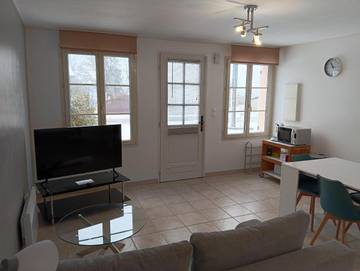 Gîte pour 3 personnes, avec vue à Neuilly-l'Évêque