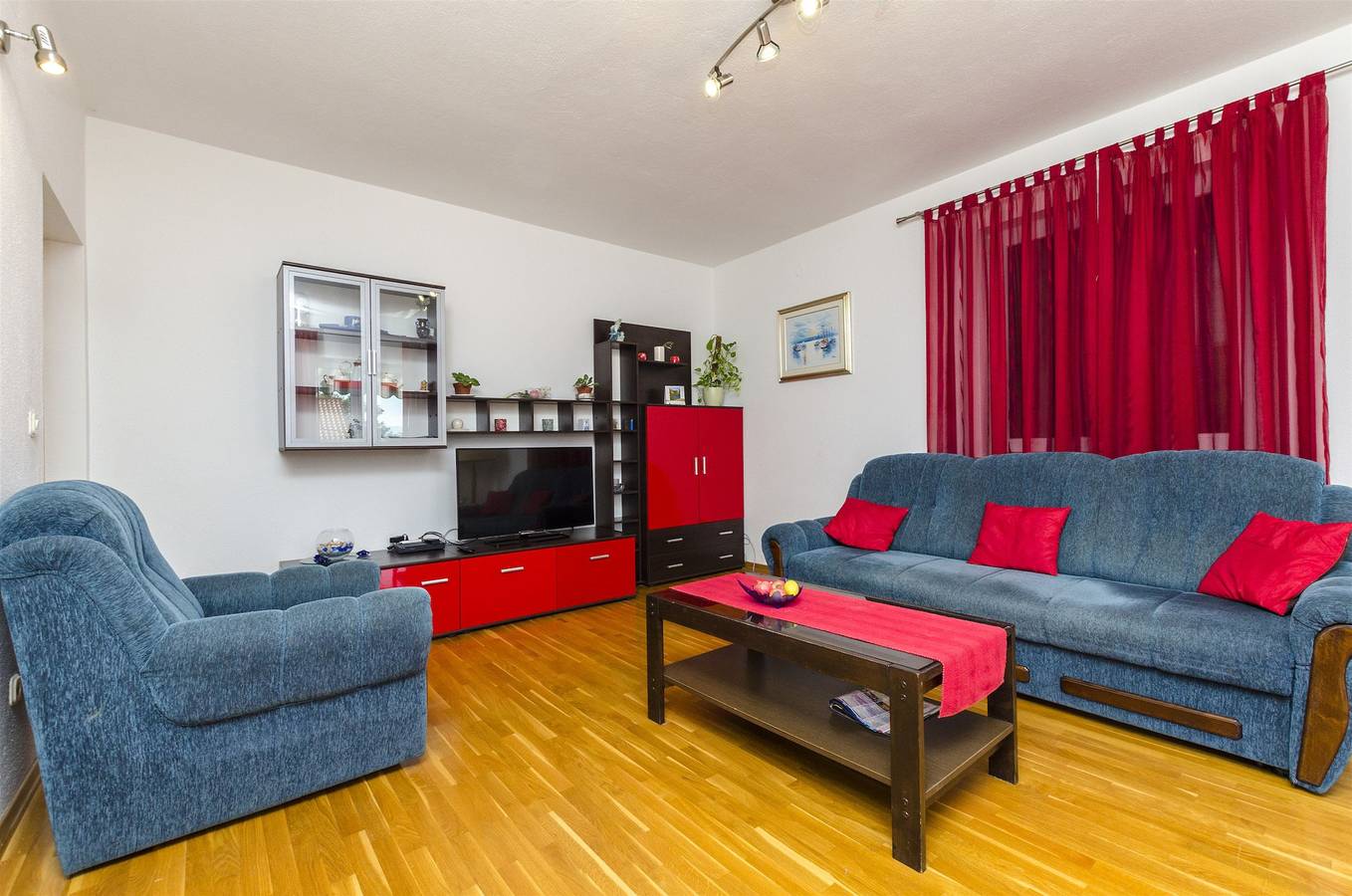 Ganze Wohnung, Apartments and Room Villa Niko in Bol, Brac