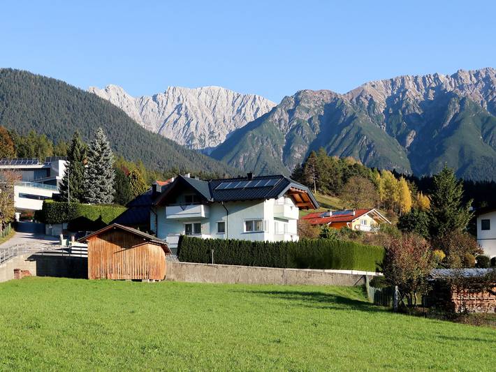 Ferienwohnung für 4 Personen, mit Terrasse und Garten in Imst