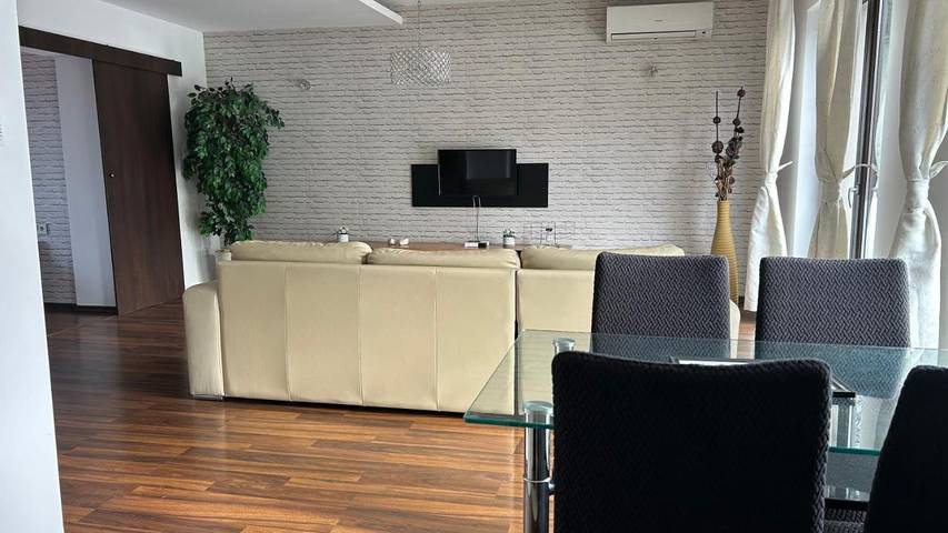 Apartament wakacyjny dla 6 osób w Dąbrowa Górnicza