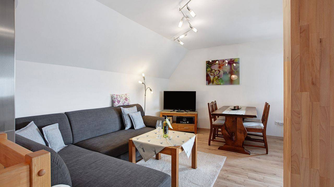 Ganze Ferienwohnung, Ferienwohnung für 3 Personen (60 m²) in Müllheim in Müllheim, Südschwarzwald