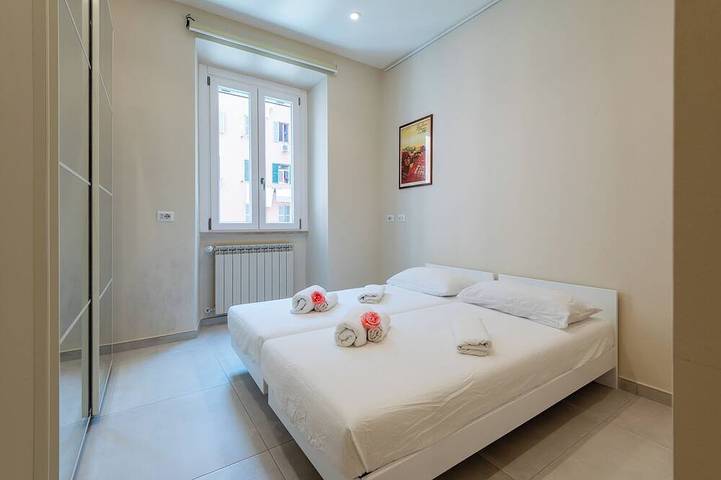 Apartamento entero, Bright and welcoming two bedrooms apartment a stone's throw from the Colosseum in Roma, Provincia de Roma