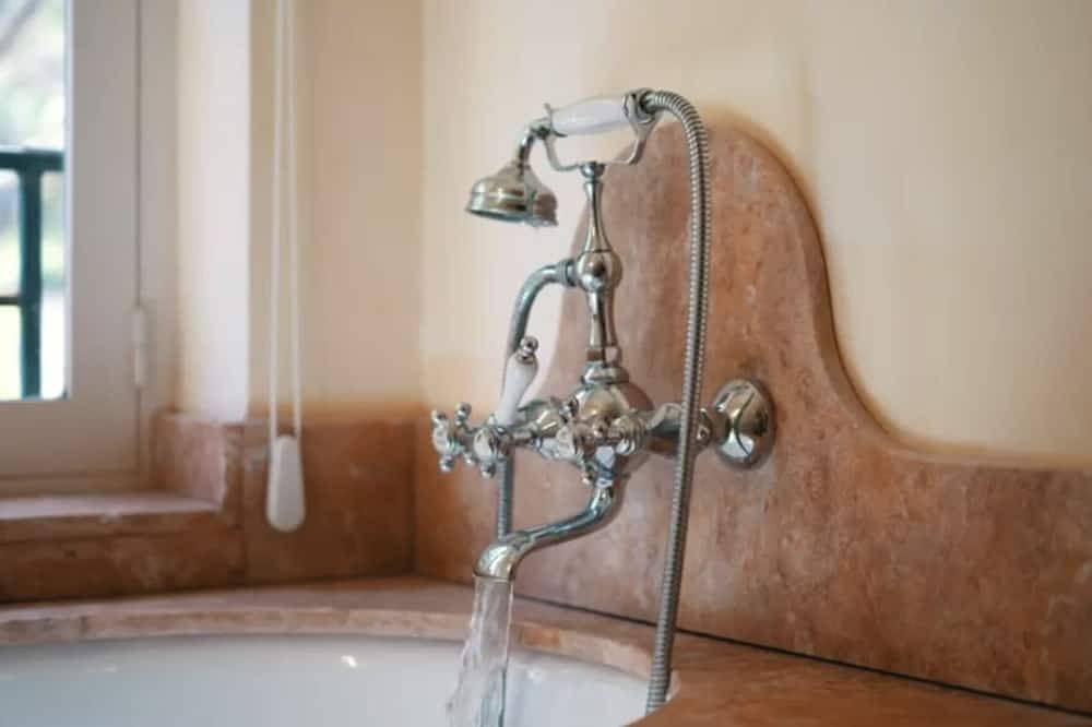 Charming Provencal Mas /villa for Rent - Côte D'azur - South of France in Mouans-Sartoux, Côte méditerranéenne (France)
