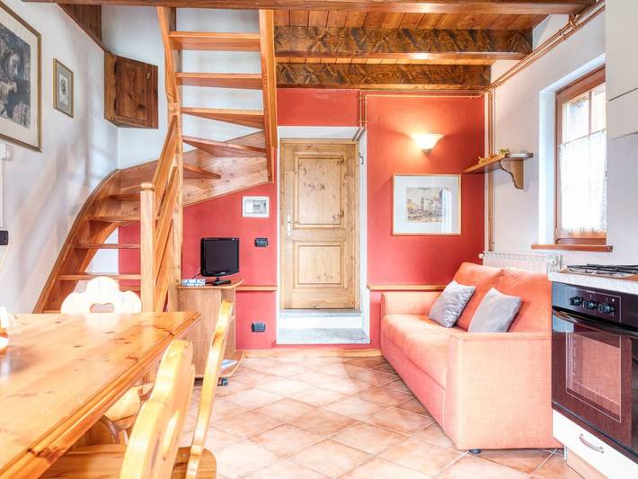 Appartamento per 5 persone, con Balcone e Giardino nonché Panorama a Macugnaga