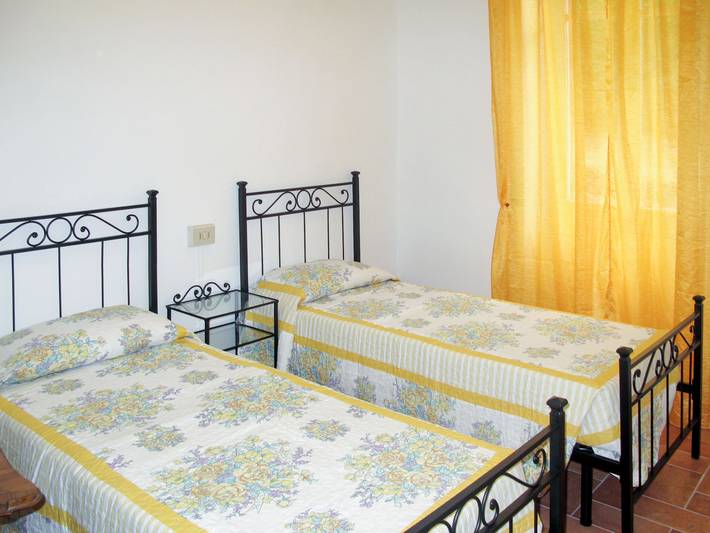 Ferienhaus für 6 Personen, mit Ausblick und Garten sowie Terrasse in Imperia Provinz - 4