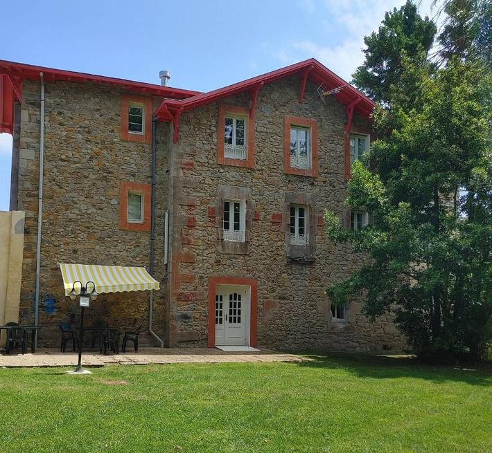 Apartamento, con Terraza y Jardín en Baquio