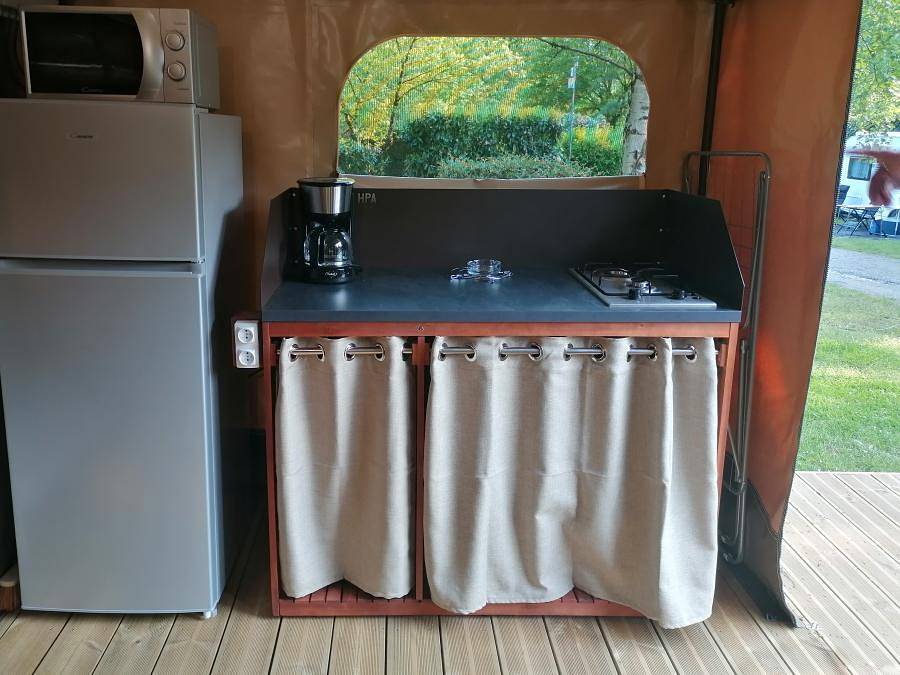 Camping L'Oasis du Berry - Safarizelt 5 personen - Familien-Lodge-Zelt in Saint-Gaultier, Le Blanc und Umgebung