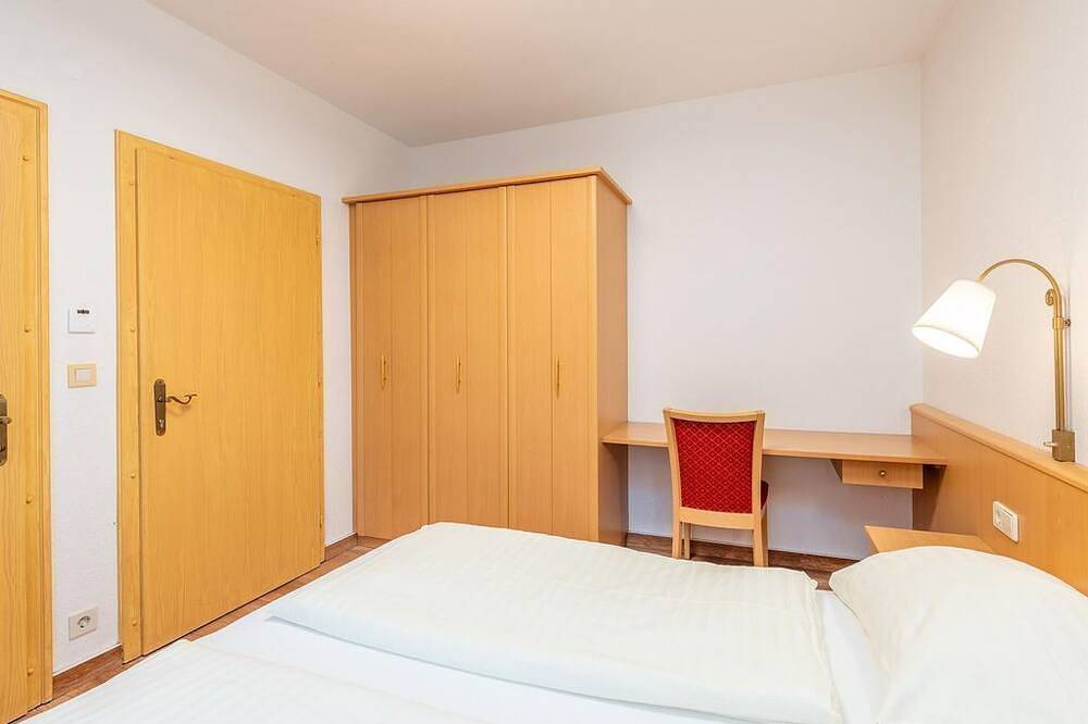 Entire apartment, Reisslerhof 4-bed apartment - Reisslerhof Apartment by mynests in Mitterberg-Sankt Martin, Dachstein