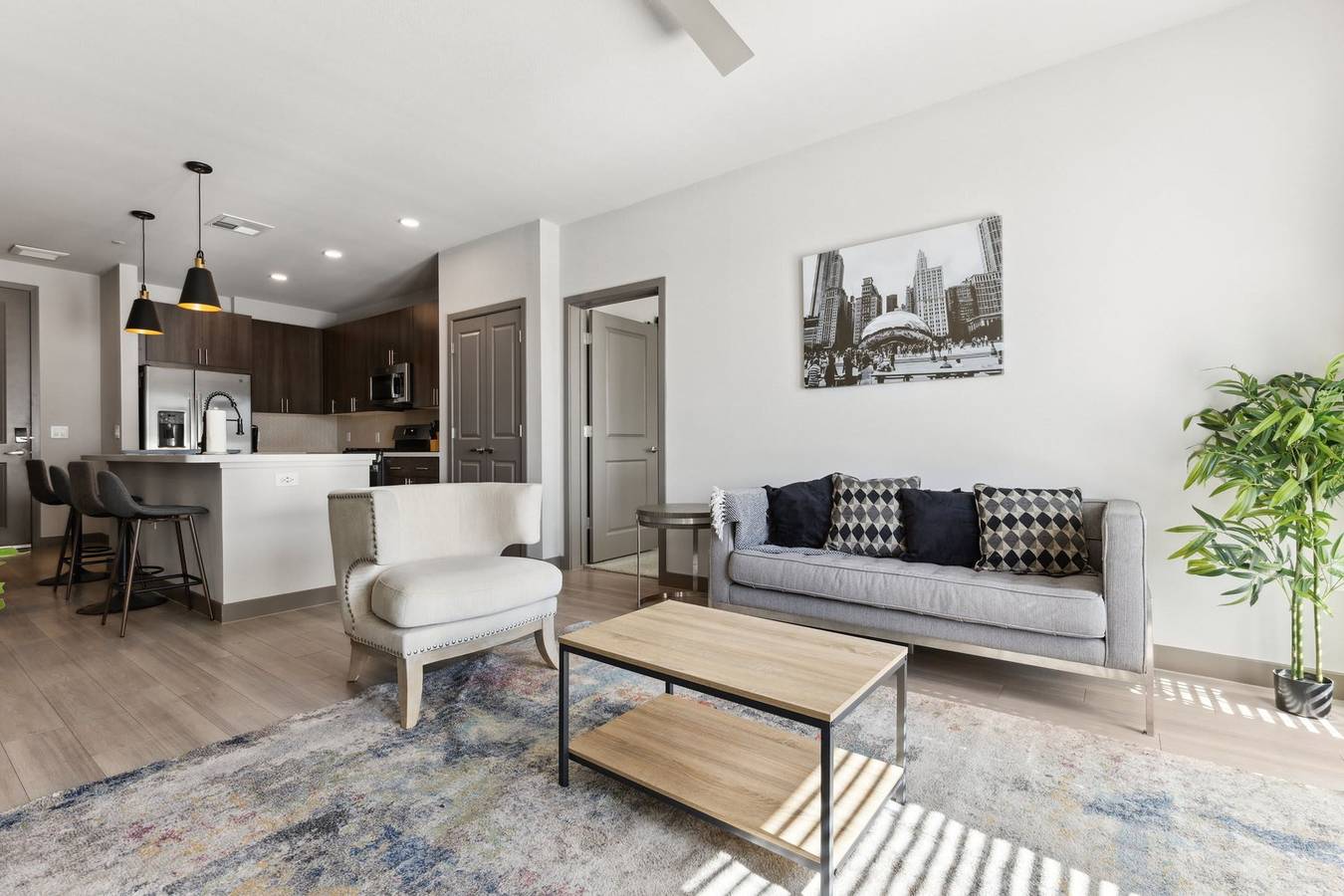 Entire apartment, Cozysuites Phx Roro Gym Pool Pets Parking 17 in Phoenix, Maricopa County