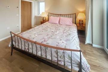 Cottage for 10 People in Kippford, Dumfries and Galloway, Photo 1