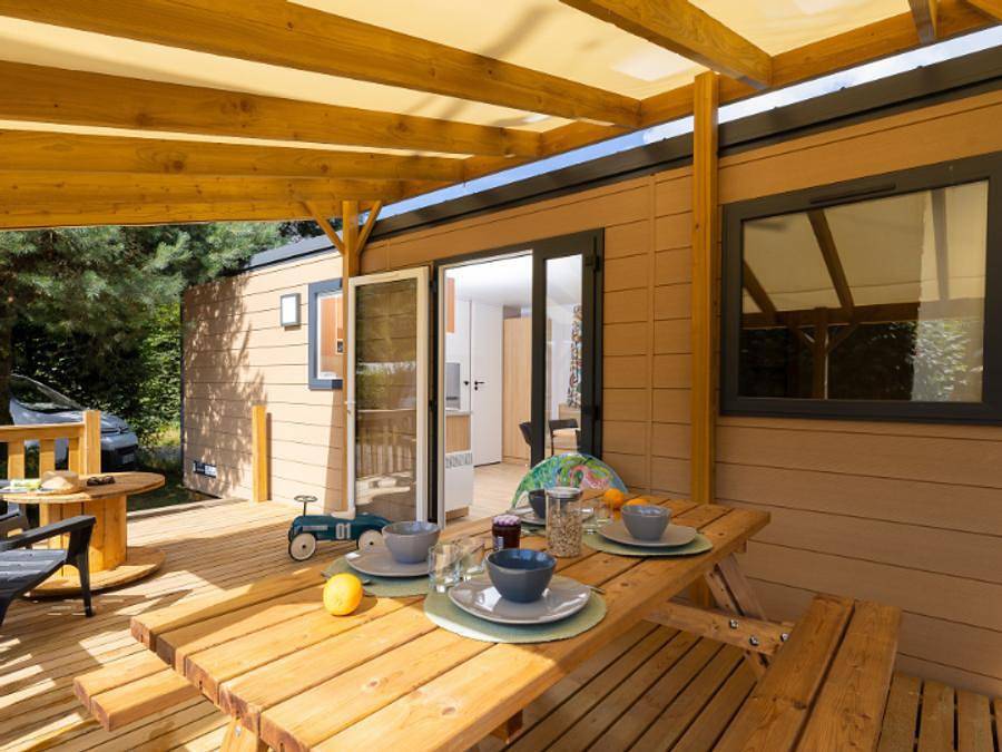 Camping Sites et Paysages - Au Clos de la Chaume - Mobilheim 6 personen - Bungalow Sapin - 32m² mit halbüberdachter Holzterrasse in Corcieux, Regionaler Naturpark Belchen der Vogesen