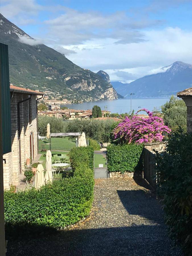 Pelaca' Resort in Gargnano, Gardasee-Berge