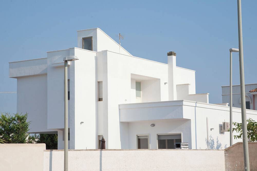 Villa Solento (Casa Granchietto): con tutti i comforts a due passi dal mare. in Campomarino (Puglia), Golfo di Taranto