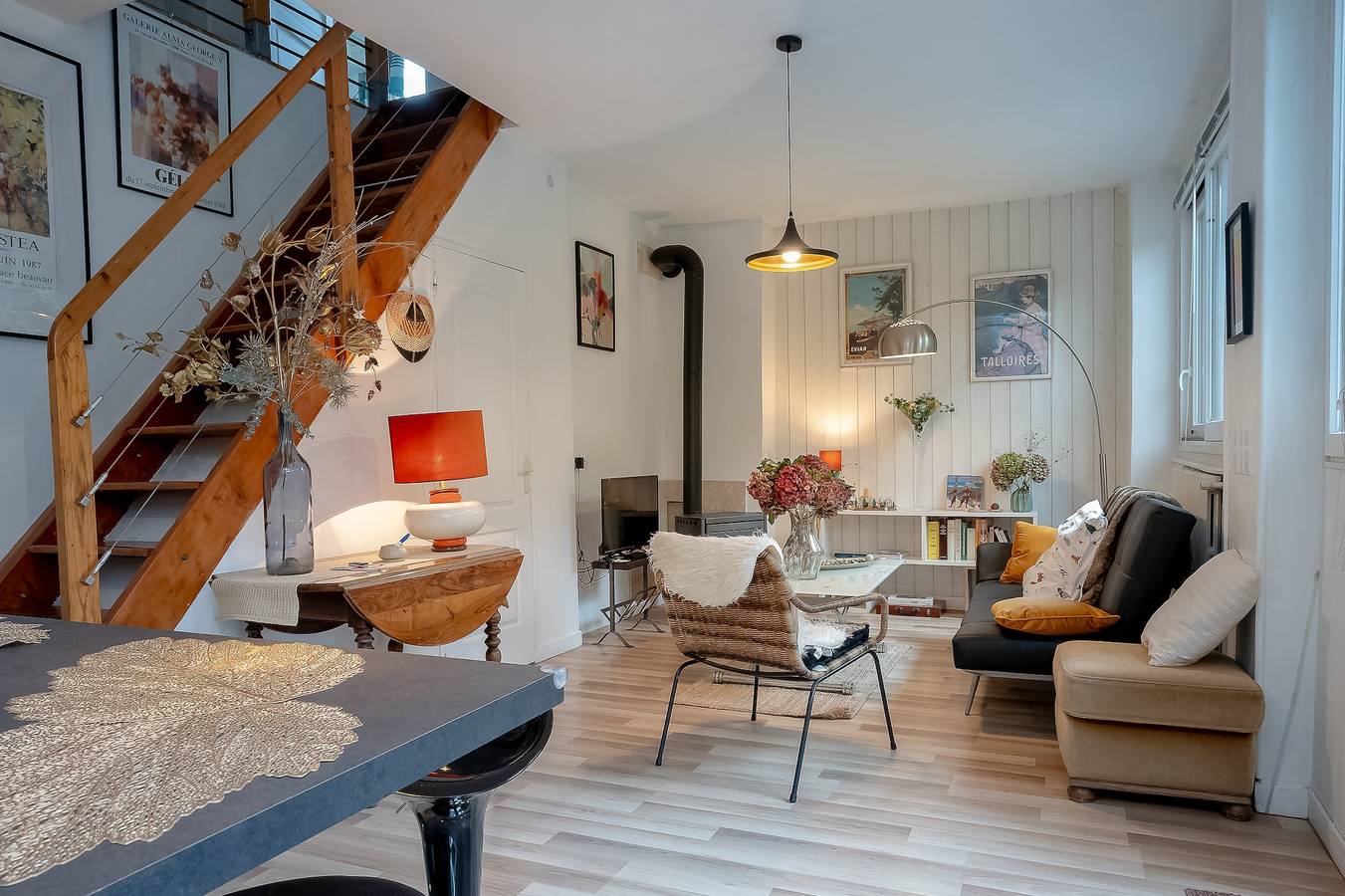 Maison de vacances « La Villa » avec vue montagne, terrasse privée et Wi-Fi in Viviers-du-Lac, Région de Chambéry