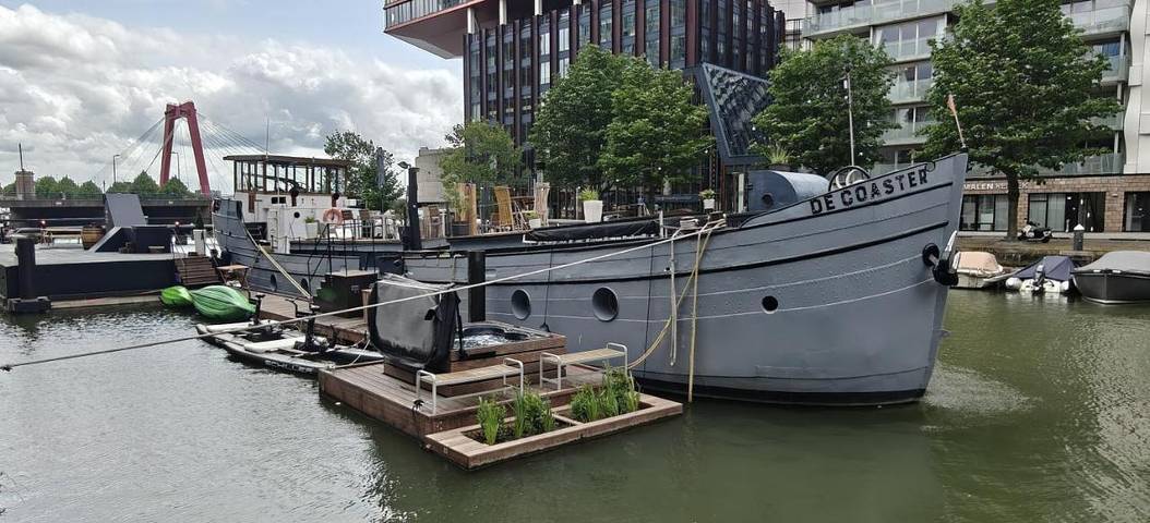 Bateau pour 4 personnes, avec vue ainsi que sauna et terrasse, animaux acceptés à Rotterdam - 3