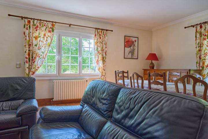 Gîte pour 12 personnes, avec jardin dans Centre-Val de Loire - 2