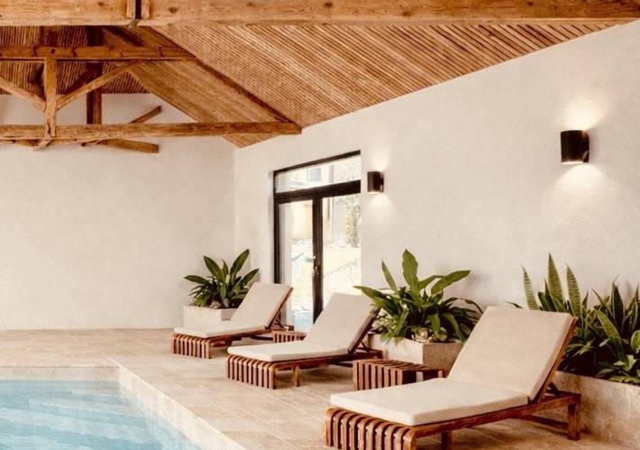 Hôtel pour 2 personnes, avec jardin et piscine ainsi que sauna et vue