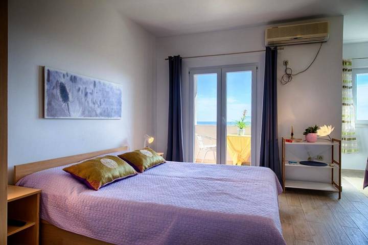 Maison d’hôte pour 2 personnes, avec balcon et jardin dans Vis - 3