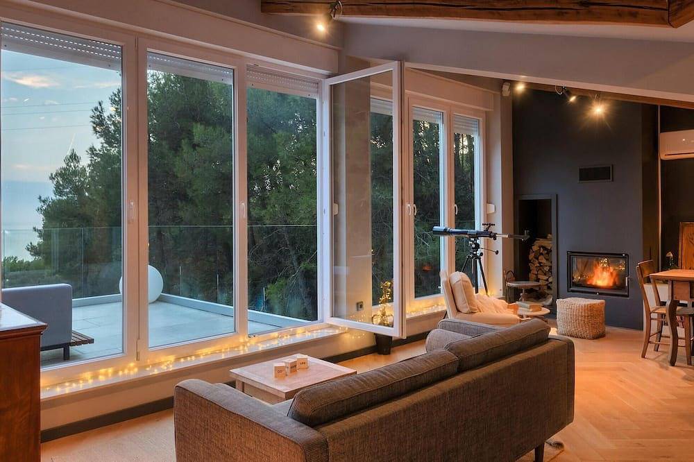 Splendida casa a Pola in Premantura, Costa meridionale dell´Istria