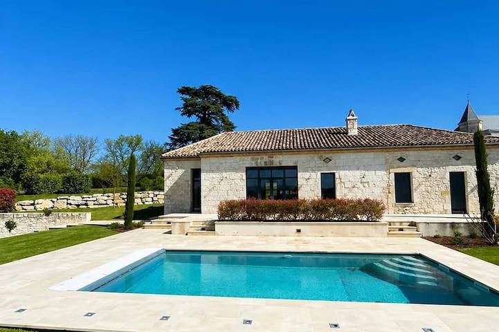 Location de vacances pour 6 personnes, avec jacuzzi, animaux acceptés à Eynesse