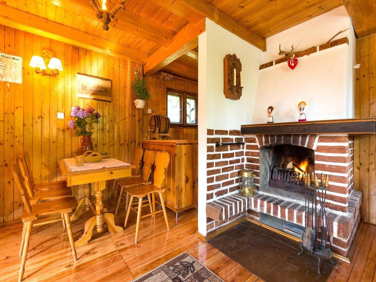 Ferienhaus am See, Sauna, Boot, Fahrräder in Chmielno