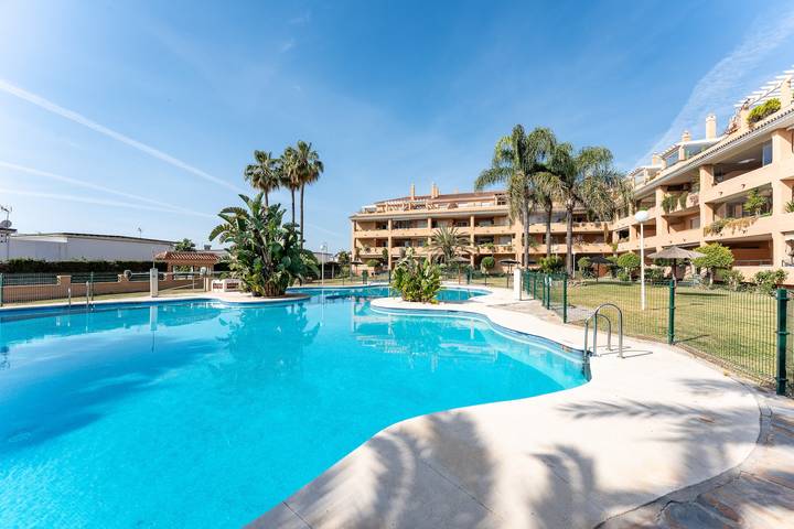 Apartment for 6 people, with Garden and Children pool