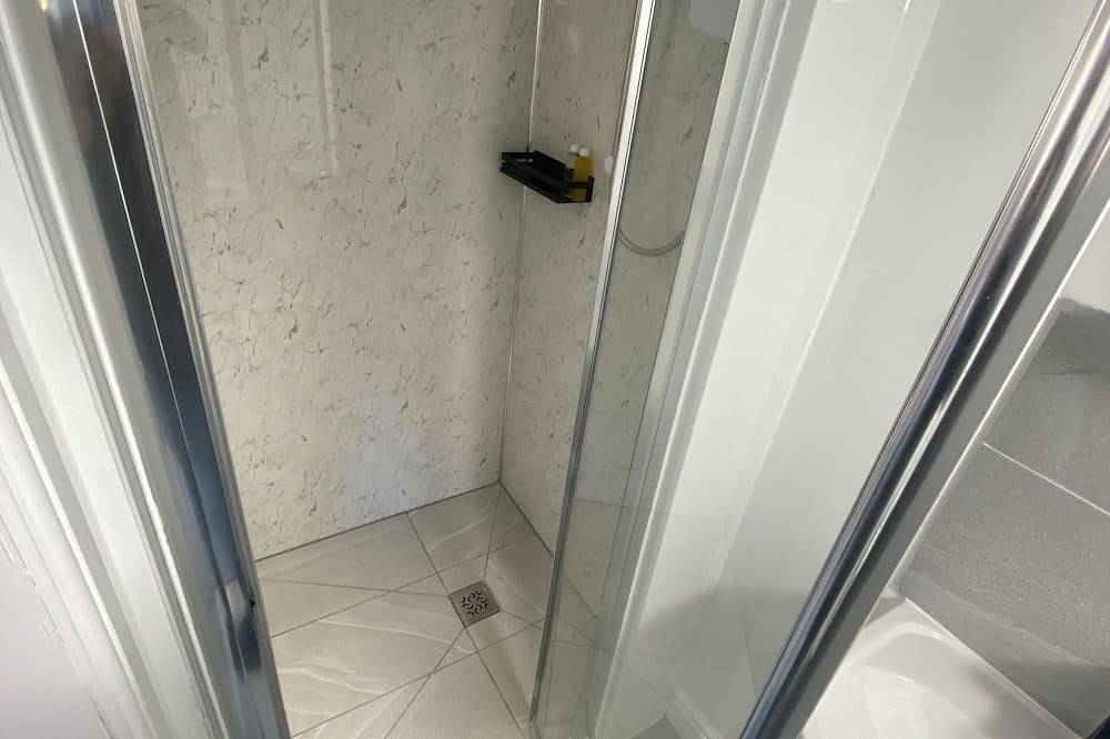 Modern Cosy Room Close to city centre Free Parking in Manchester, Greater Manchester