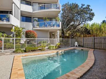 Holiday Apartment for 4 People in Noosa Shire, Photo 1