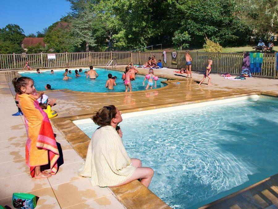 Camping pour 6 Personnes dans Tursac, Périgord Noir