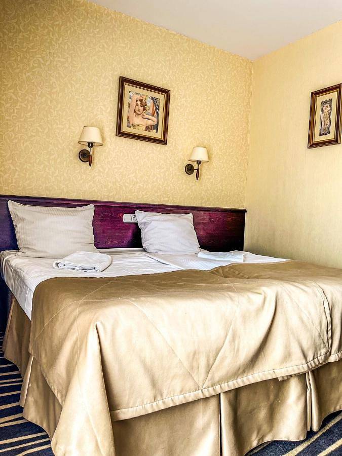 Hotel Adria in Ruda Śląska, Śląsk