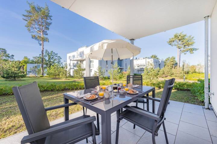 Ganze Wohnung, Moderne Ferienwohnung mit Terrasse, Sauna & Freizeitbereich in Zirchow, Usedom