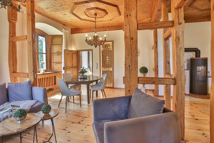 Ökonomiehof - Ferienwohnung Kapelle mit geräumigem Schlafzimmer in Lichtenfels (Bayern), Oberes Maintal - Coburger Land