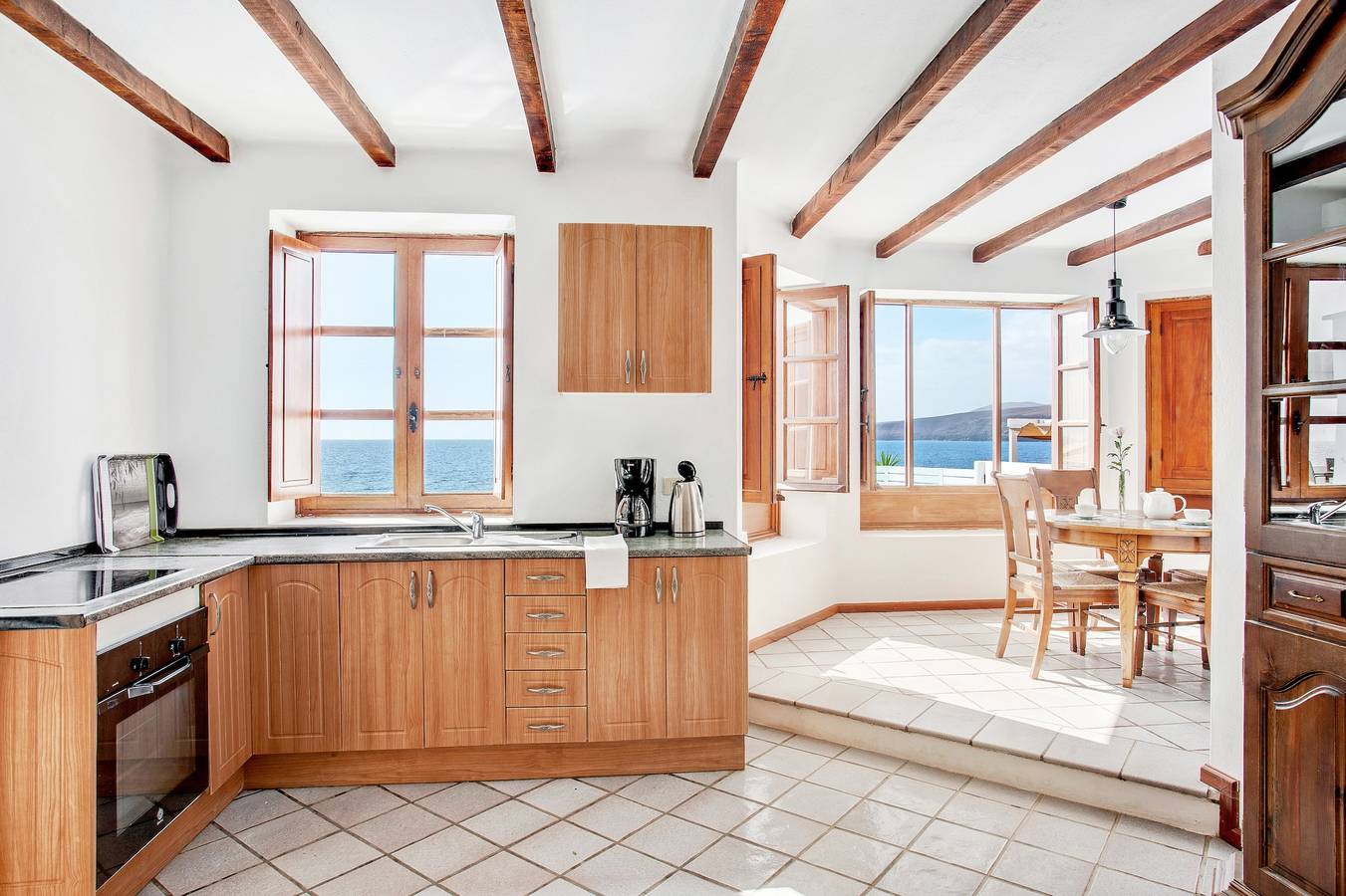 Spectaculaire Villa el Pescador met Wi-Fi, terrassen en zwembad, foto 9