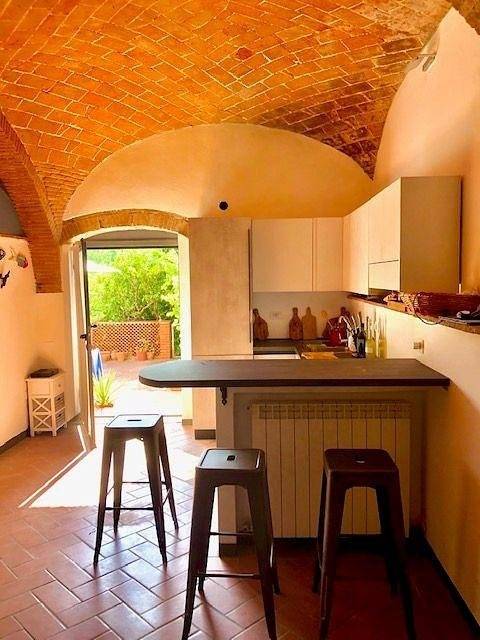 Appartamento intero, Appartamento vacanze per 6 persone con terrazza in Campiglia Marittima, Costa degli Etruschi