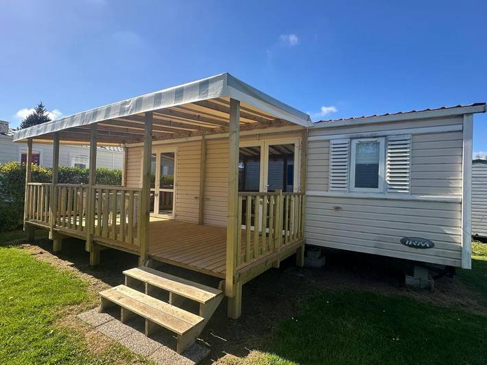 Camping pour 4 personnes, avec Terrasse et Jardin