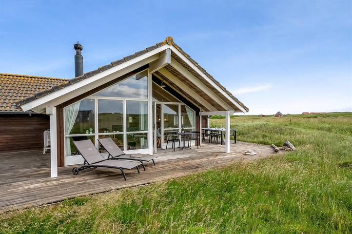 Ferieudlejning for 6 personer, med sauna og jacuzzi samt terrasse i Lemvig